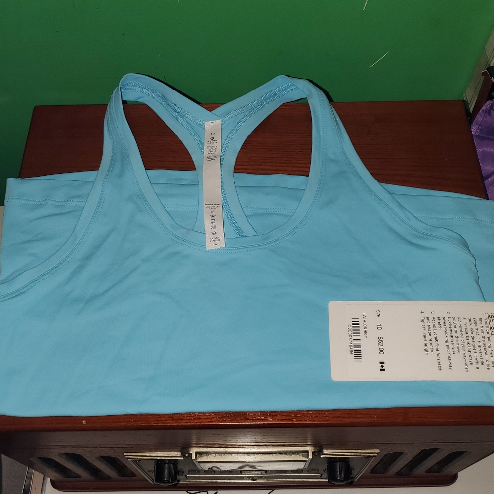 Lululemon Tank
